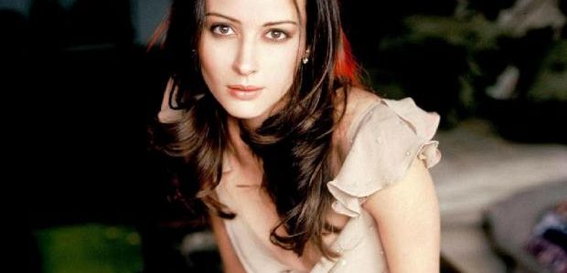 Amy Acker w finale 