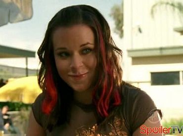 Tina Majorino zagra [spoiler]