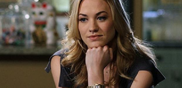 Yvonne Strahovski z 