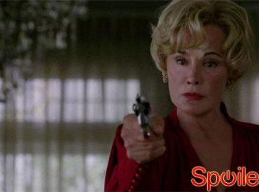 Postać Jessicy Lange w 2 sezonie American Horror Story jest też [spoiler]