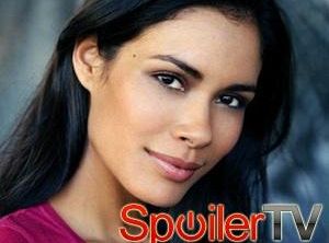Daniella Alonso w obsadzie Revolution