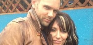 Joel McHale z 