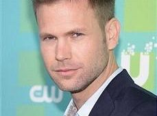 Matt Davis podekcytowany powrotem do Pamiętników wampirów