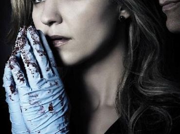 Jordana Spiro z Mob Doctor ma krew na swoich rękach