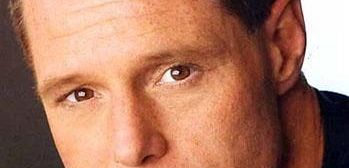 Jason Beghe z 