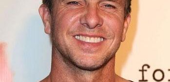 Kenny Johnson z 