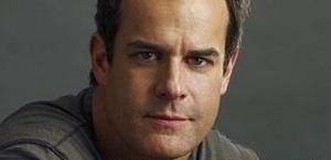 Josh Stamberg z 