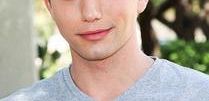 Jackson Rathbone ze 