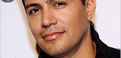 Jay Hernandez z 