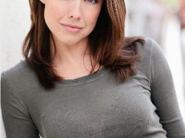 Lindsey McKeon z Supernatural i One Tree Hill ląduje w 90210