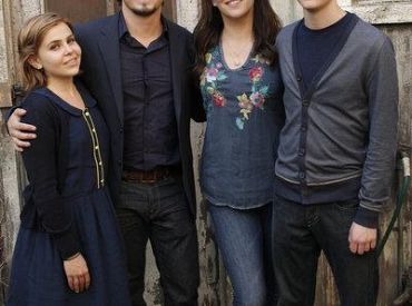 Bravermanowie aktualizują rodzinny album w Parenthood