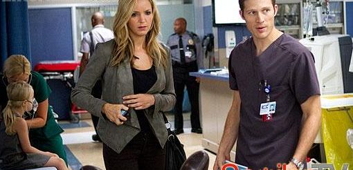 Zach Gilford mówi o moralności i mafii w 