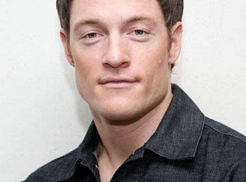 Tahmoh Penikett z Battlestar Galactica pojawi się w Arrow