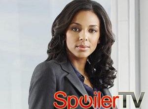 Marsha Thomason z Białego kołnierzyka w Men at Work
