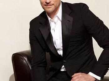James Tupper z Zemsty w Secret Lives of Husbands and Wives