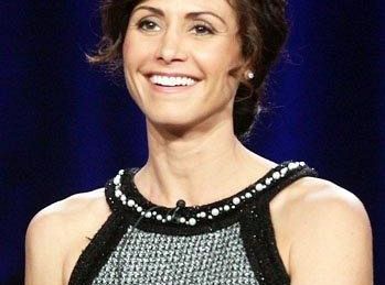 Valerie Cruz Joins dołącza do pilota Lifetime Secret Lives of Wives