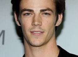 Grant Gustin z Glee do 90210