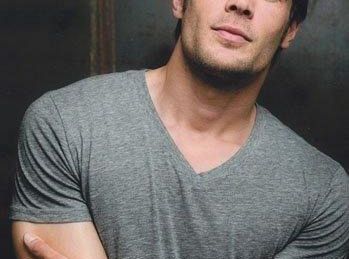 Charlie Weber będzie pojawiał się w 90210