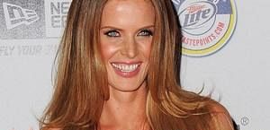Rebecca Mader gościnnie w 