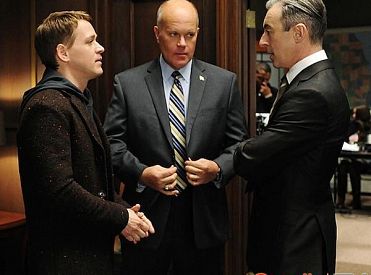 Pierwsze spojrzenie: T.R. Knight w Żonie idealnej