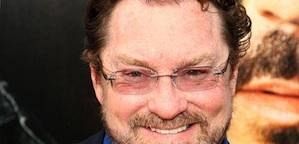 Stephen Root w obsadzie pilota serialu dramatycznego USA Network