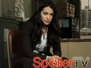 Natalie Martinez w serialu CBS Pod kopułą