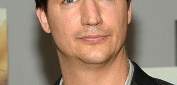 Ken Marino i Aasif Mandvi w komedii NBC 
