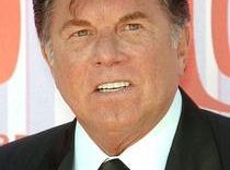 Larry Manetti gościnnie w Hawaii 5.0