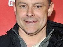 Odcinki pilotowe: Rob Corddry ląduje w głównej roli w Spy