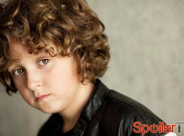 Odcinki pilotowe: Darien Provost w How the Hell Am I Normal jako [spoiler]