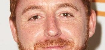 Odcinki pilotowe: Scott Grimes w spin-offie 