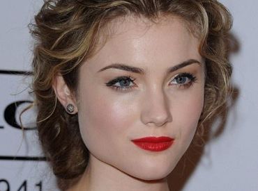 Odcinki pilotowe: Skyler Samuels z główną rolą w Bloodline