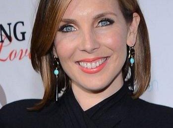 Odcinki pilotowe: June Diane Raphael w komedii ABC Pulling