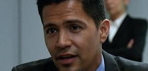 Odcinki pilotowe: Jay Hernandez zagra gangstera w dramacie Foxa