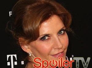 Melinda McGraw jako żona Hollisa w Skandalu