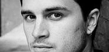 Odcinki pilotowe: Michael Malarkey zagra księcia w dramacie CW