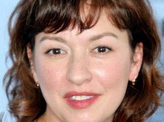 Odcinki pilotowe: Elizabeth Pena w komedii ABC