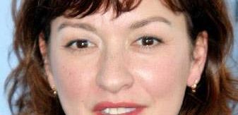 Odcinki pilotowe: Elizabeth Pena w komedii ABC