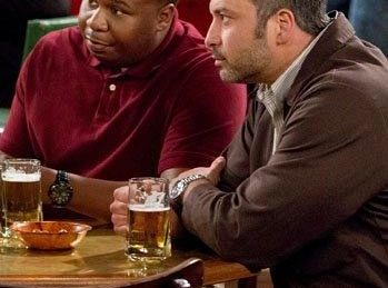 Komicy Roy Wood Jr. i Ahmed Ahmed w stałej obsadzie Sullivan & Son