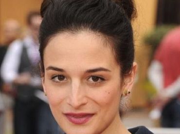 Odcinki pilotowe: Jenny Slate pojawi się w Pulling
