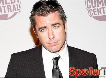 Odcinki pilotowe: Jason Jones pojawi się w Divorce: A Love Story