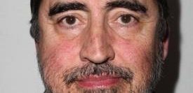 Odcinki pilotowe: Alfred Molina pojawi się w 