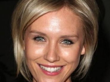 Odcinki pilotowe: Nicky Whelan w komedii Do It Yourself