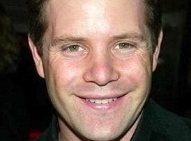 Odcinki pilotowe: Sean Astin w obsadzie Surgeon General