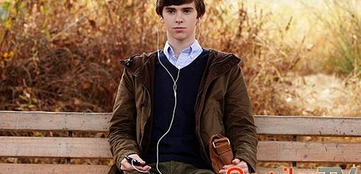 Freddie Highmore o młodym Normanie z 