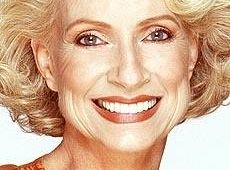 Jennifer Bassey gościnnie w Chirurgach