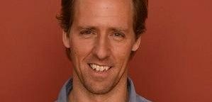 Odcinki pilotowe: Nat Faxon pojawi się gościnnie w 