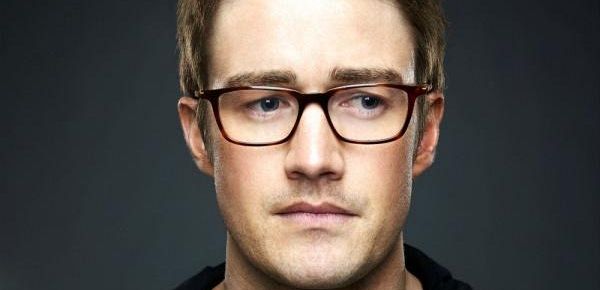Odcinki pilotowe: Robert Buckley odchodzi z 