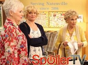 Cloris Leachman i Shirley Jones na bar micwie Burta w finale Dorastającej nadziei