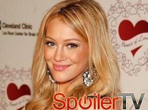 Hilary Duff w finale Dwóch i pół